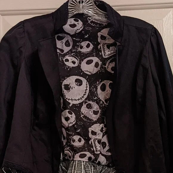 NWOT Jack Skellington Hot Topic Disney Jacket Laces Nightmare Before Christmas M - Picture 2 of 11
